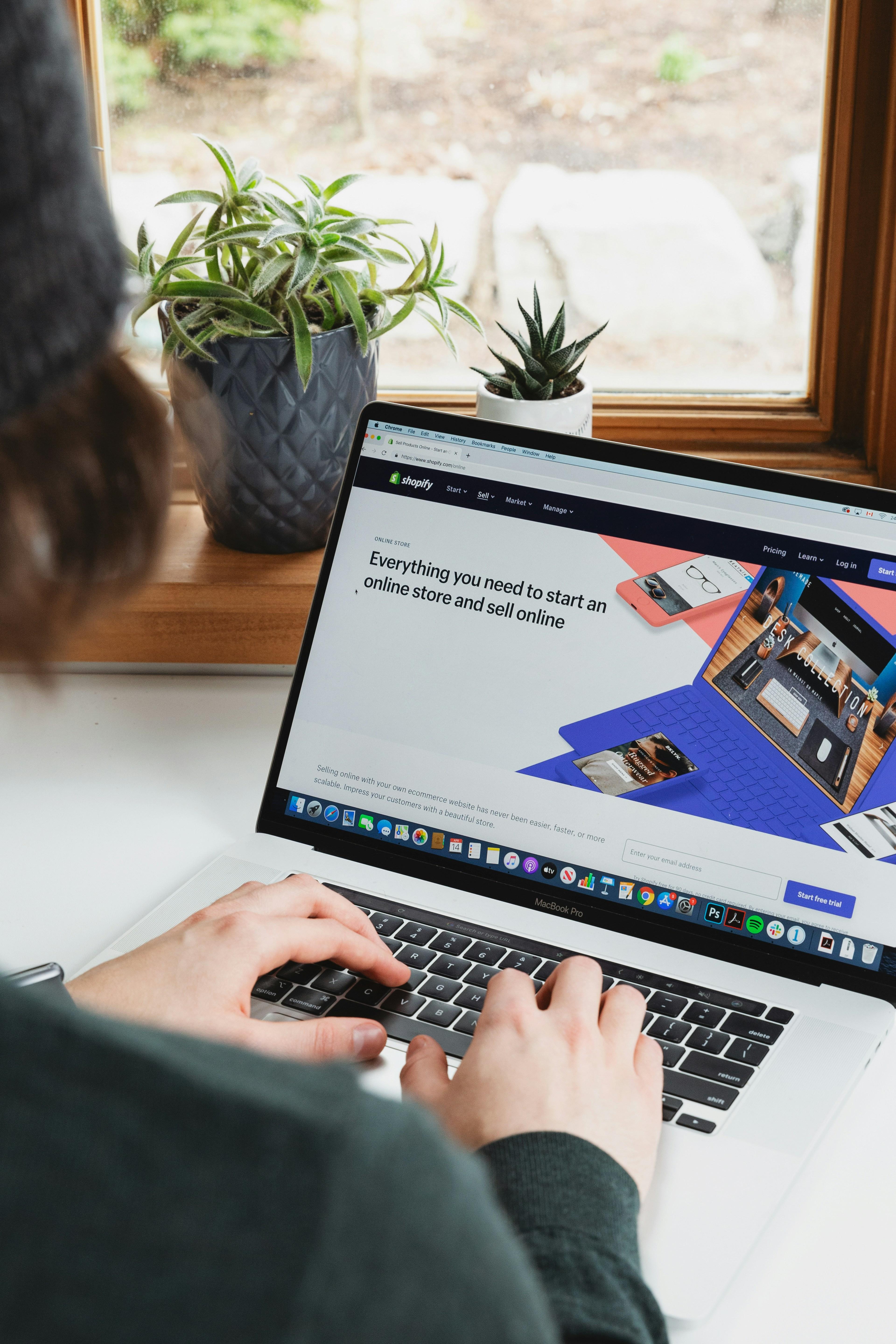 Master Shopify Like a Pro: Unconventional Tips That Transform Your Online Store 4 Strategic Trendspotting Leveraging Emerging E-commerce Patterns to stay Ahead