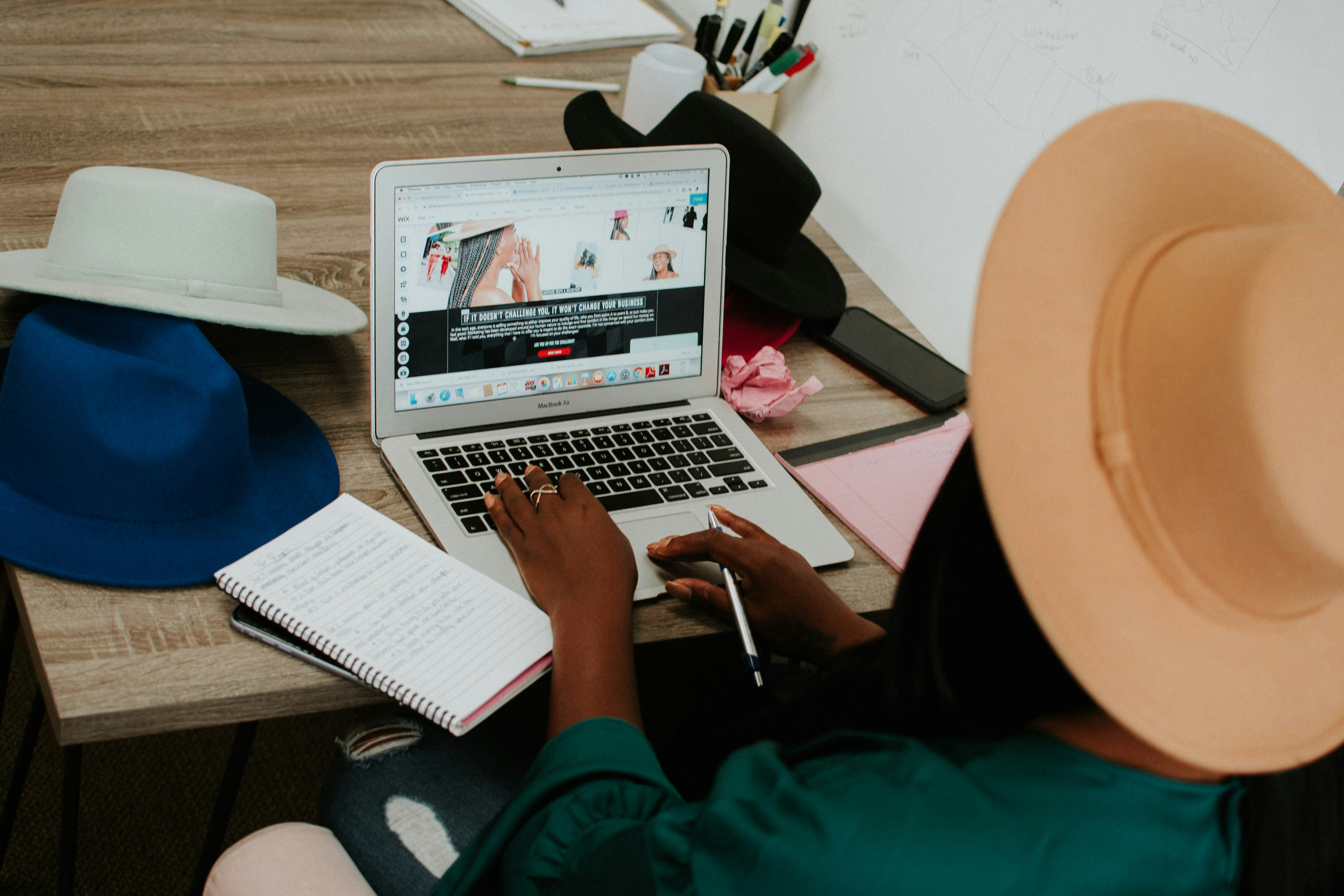 Mastering the Freelance Toolbox From ⁤Contracts to⁢ Cash Flow Without Drowning in Details