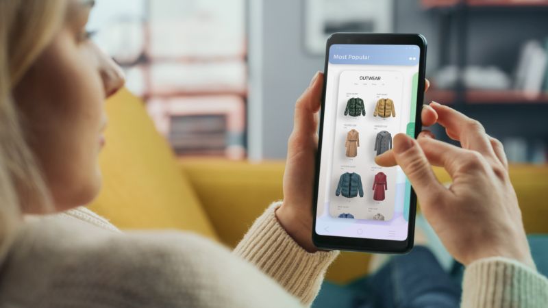 Over-80-of-the-Dutch-shop-online.jpg