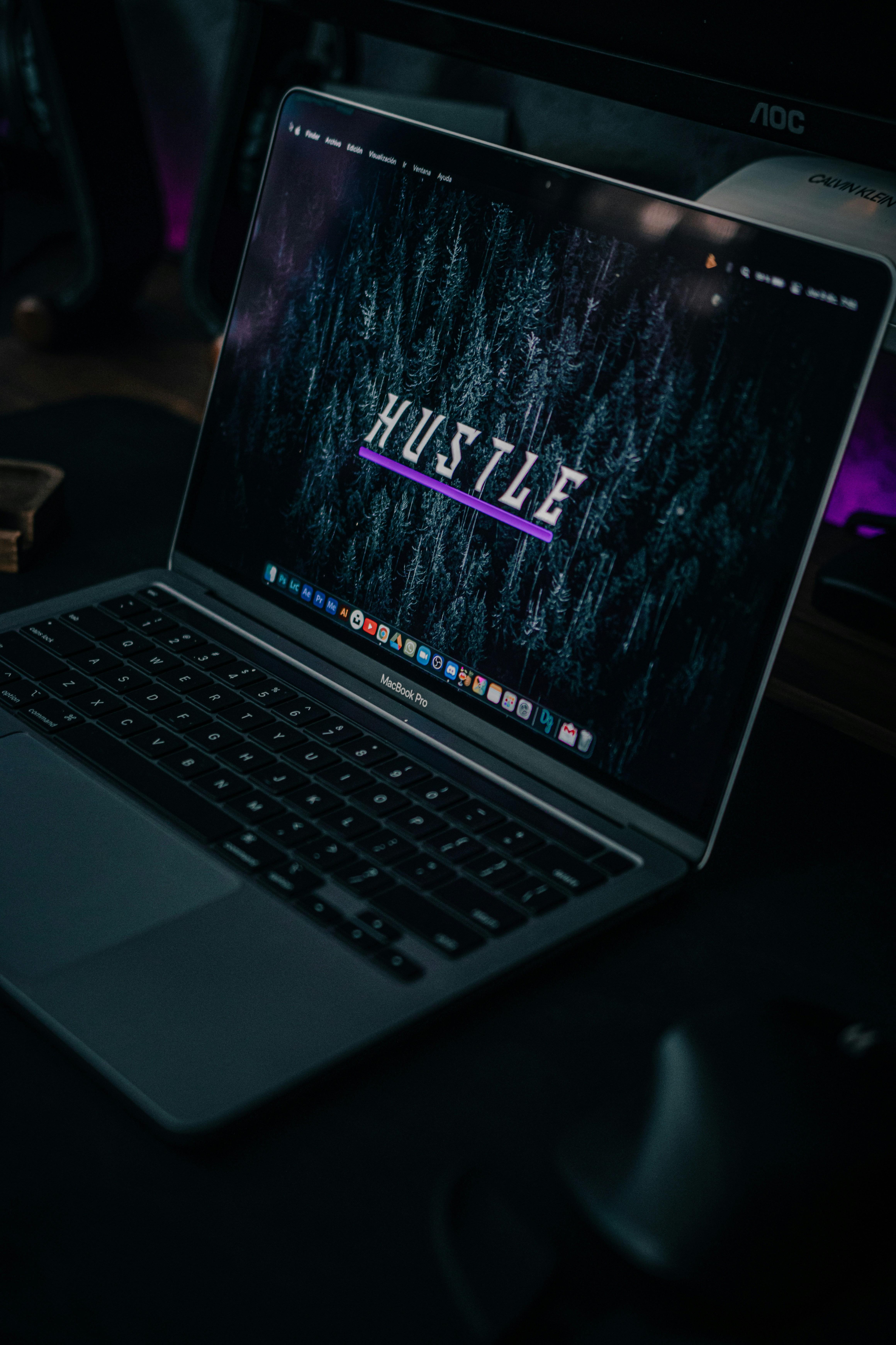 Why Hustling Solo Is the Ultimate Game-Changer for Your Career (And Your Sanity) 4 From Side Gigs to CEO Status Lessons from Solo Hustlers Who Made It Big